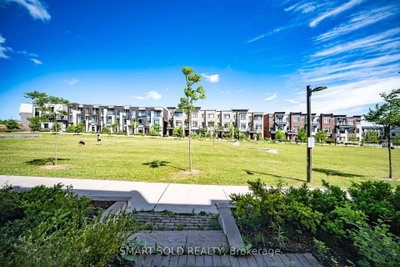 22 heriot Place • Vaughan, ON photo 2