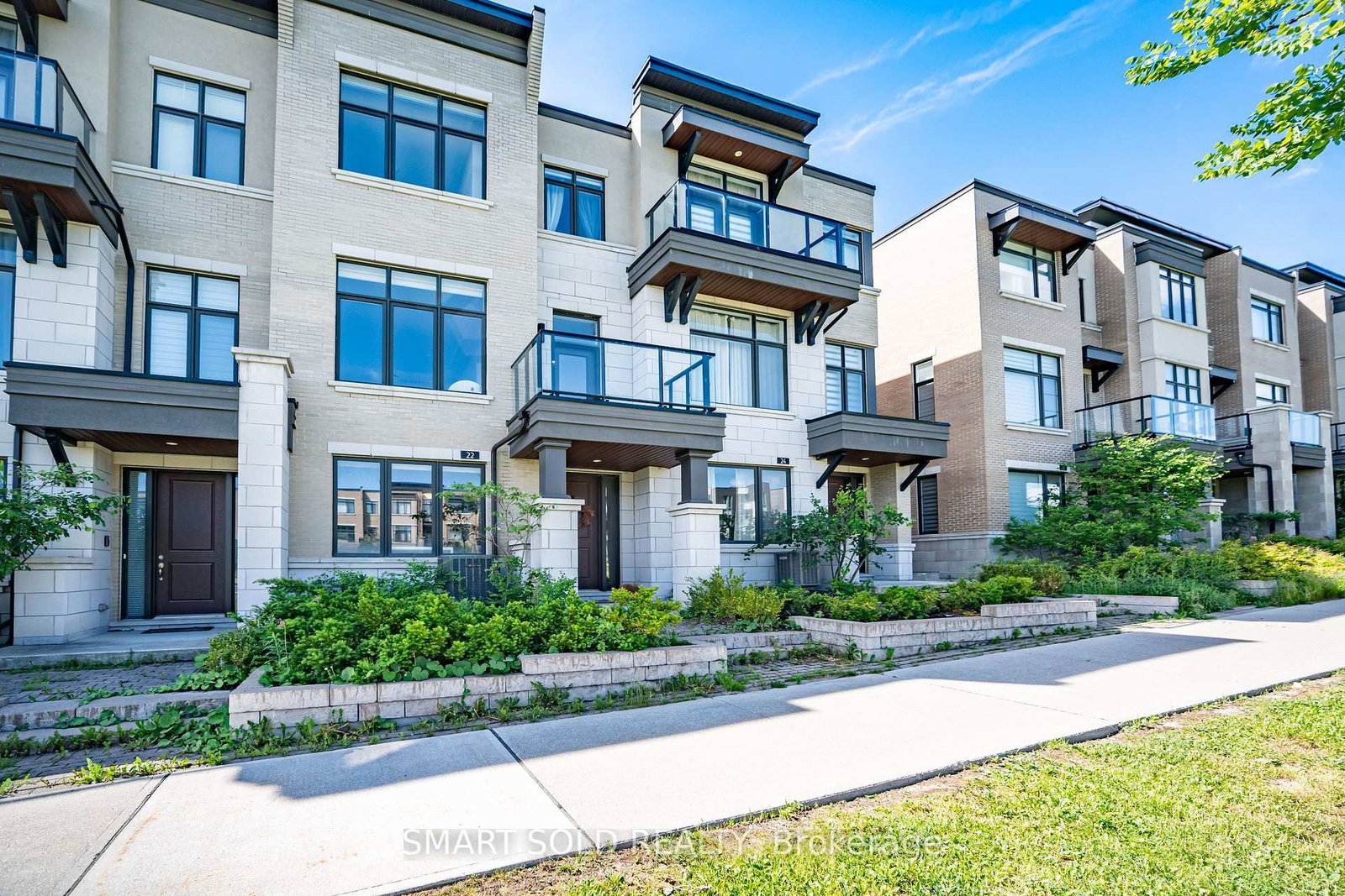 22 heriot Place • Vaughan, ON photo 45