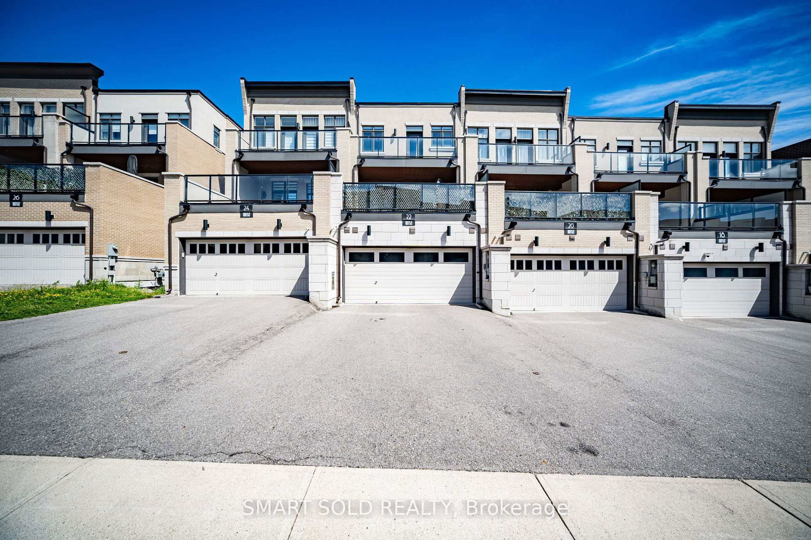 22 heriot Place • Vaughan, ON photo 47