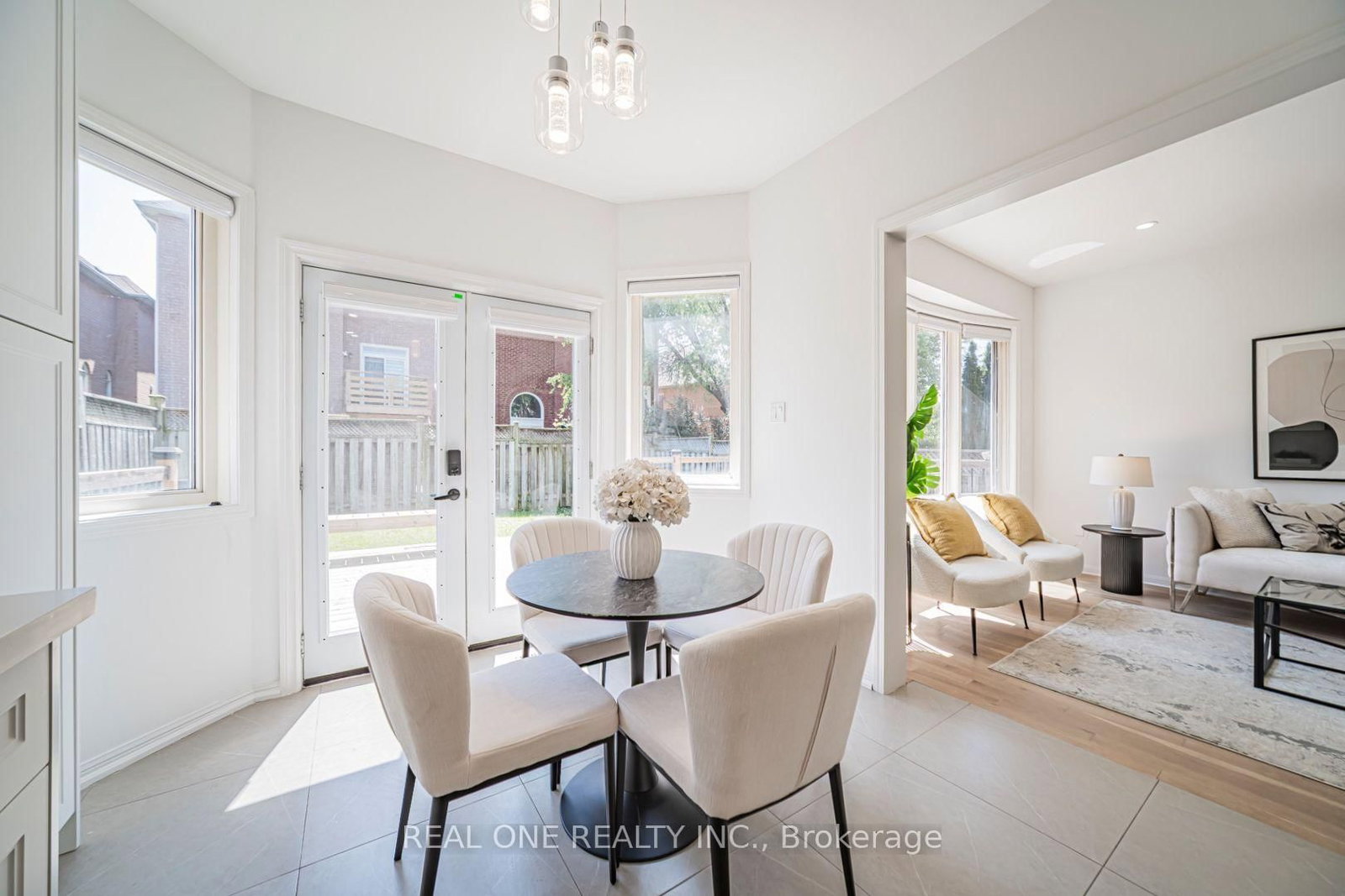 35 Formosa Drive • Richmond Hill, ON photo 19