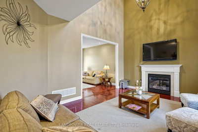 25 Reflection Road • Markham, ON photo 9
