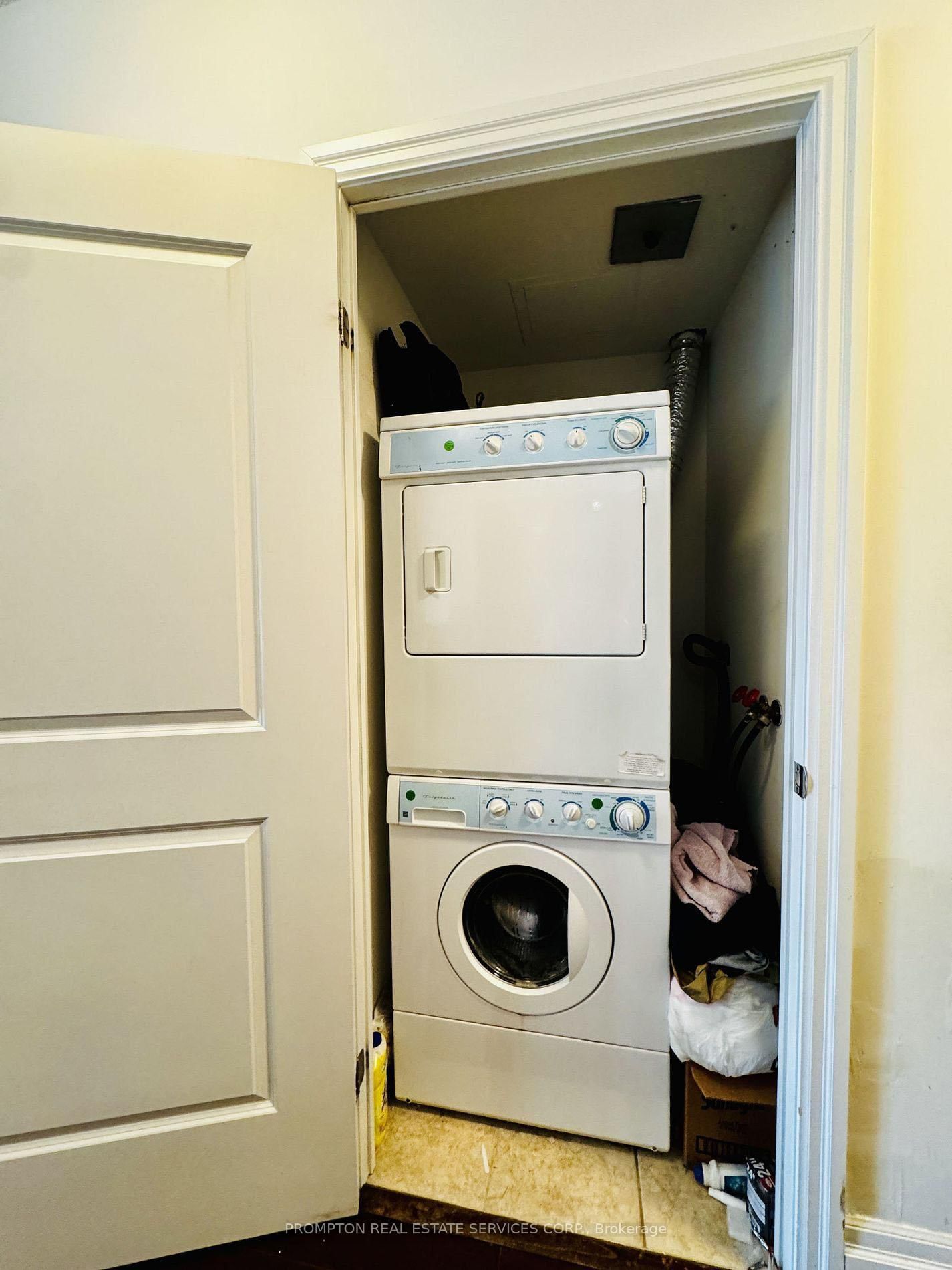 111 UPPER DUKE Crescent • #503 • Markham, ON photo 14