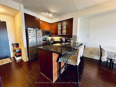 111 UPPER DUKE Crescent • #503 • Markham, ON photo 5