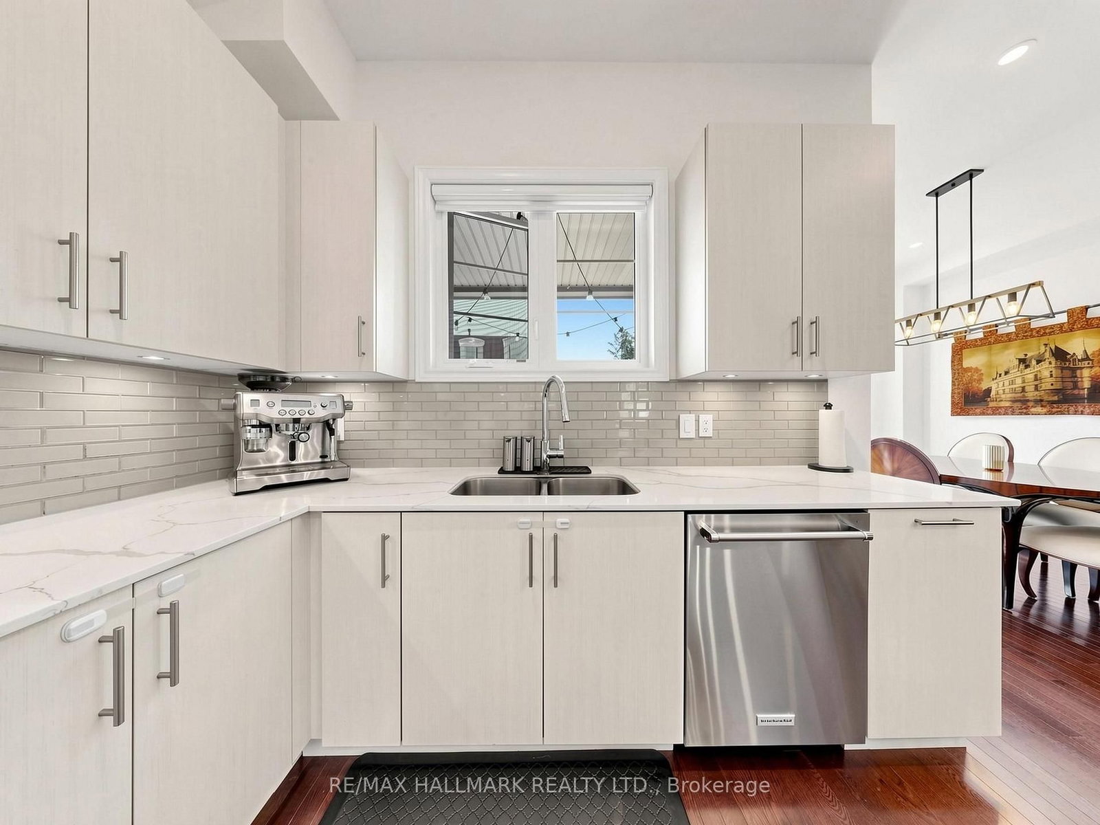 8313 Islington Avenue • Vaughan, ON photo 12