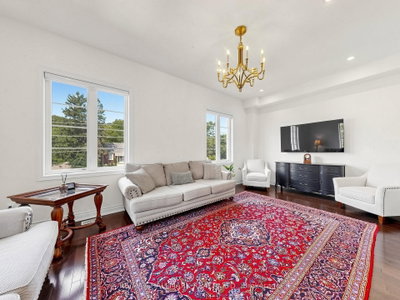 8313 Islington Avenue • Vaughan, ON photo 5