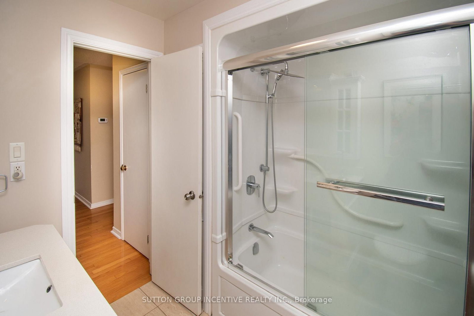 2114 Chantler Street • Innisfil, ON photo 17
