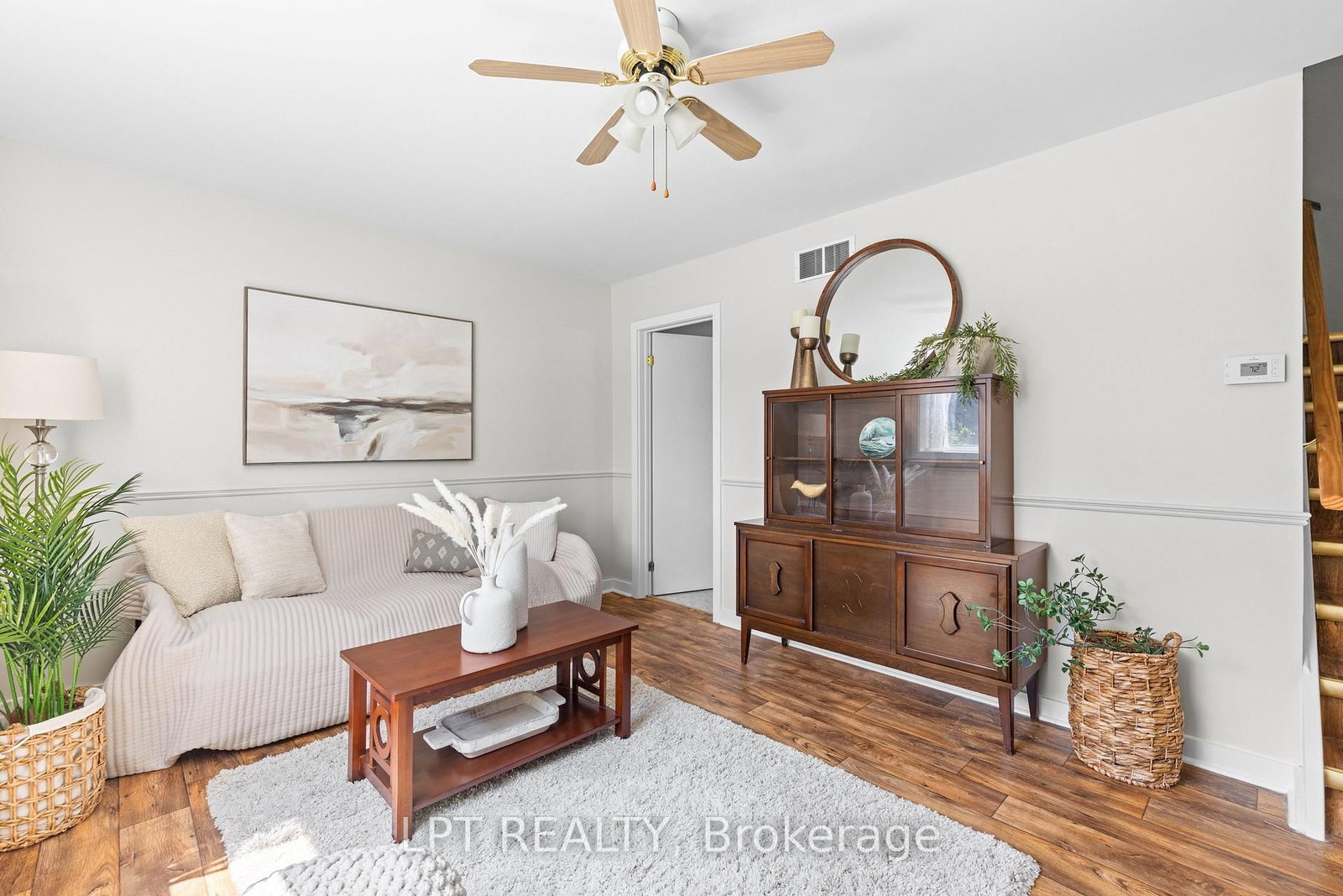 77 Munro St West Street W • Brock, ON photo 12