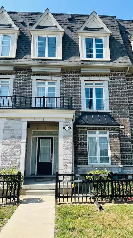 172 Elgin Mills Road W
