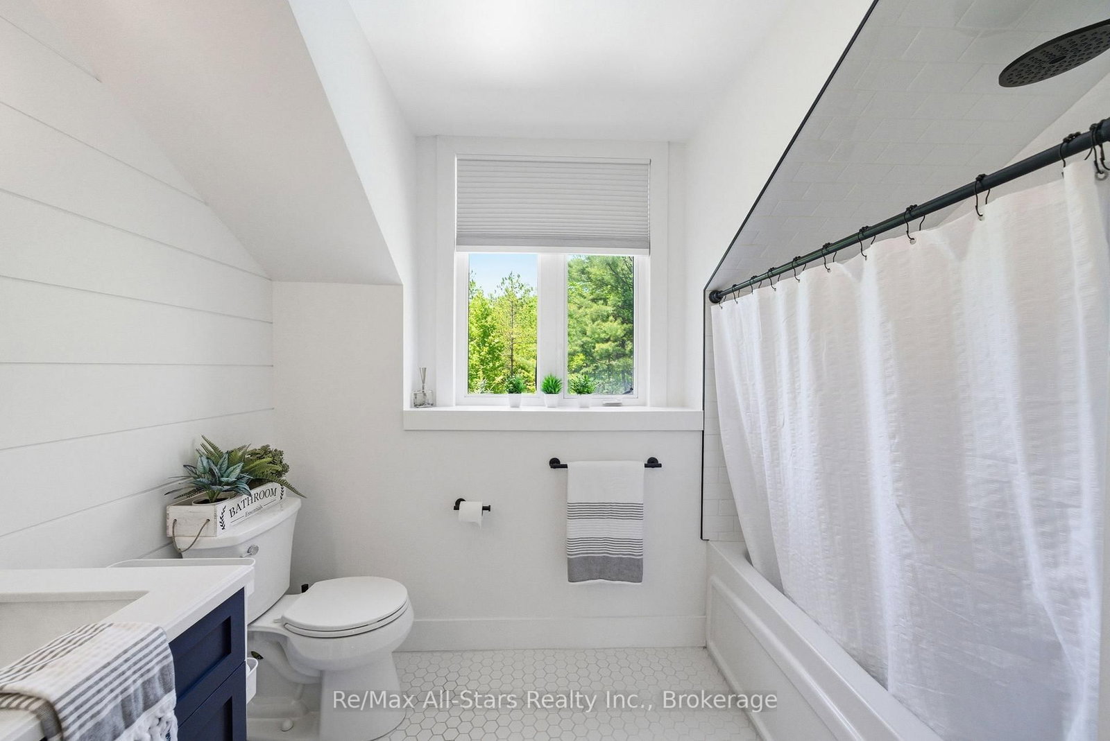 24 The Pines Lane • Brock, ON photo 31