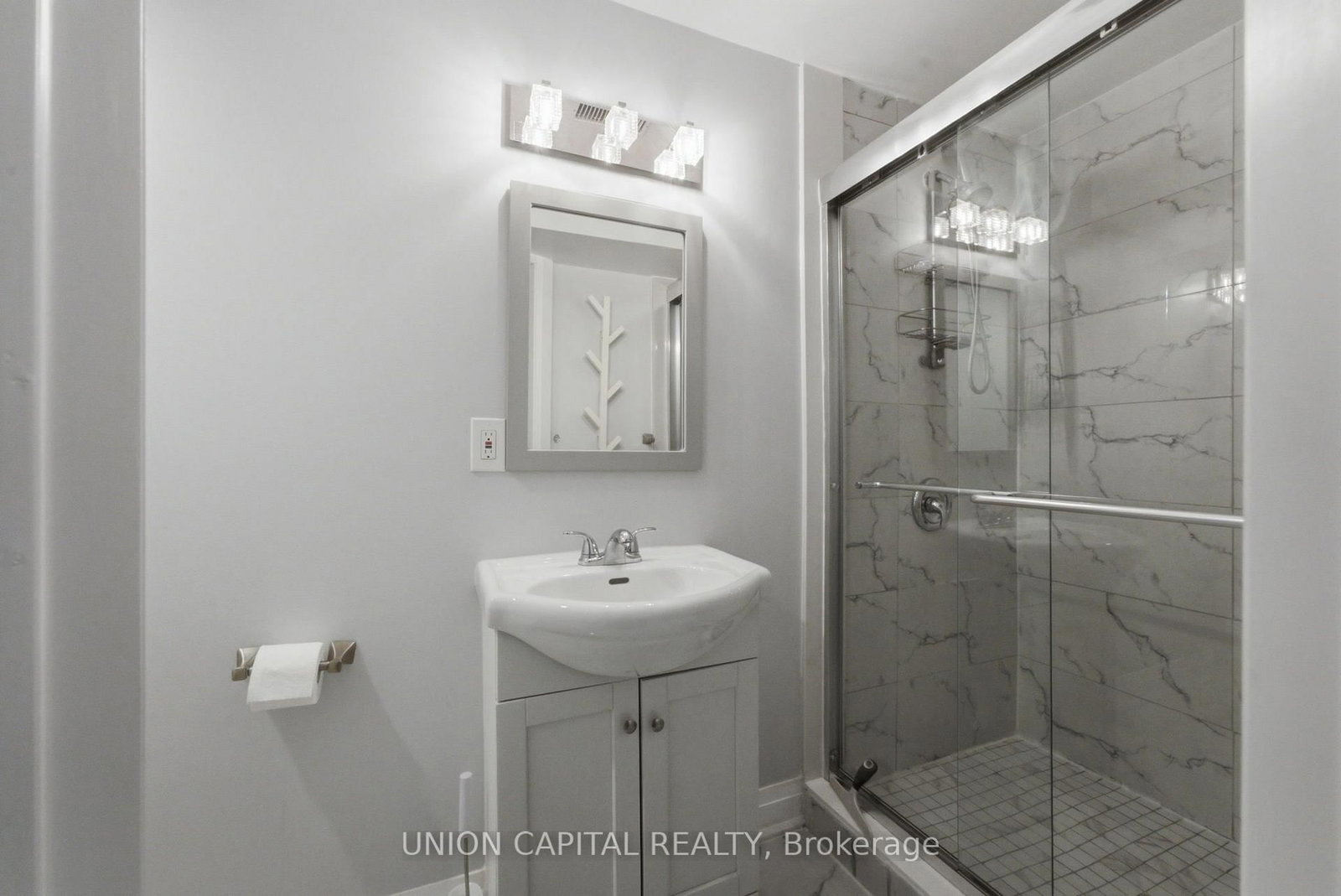 33 Eakin Mill Road • Markham, ON photo 36