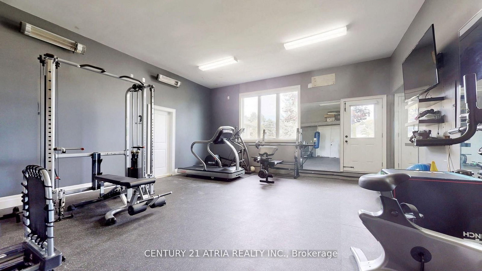 111 Lake Woods Drive • Whitchurch-Stouffville, ON photo 25