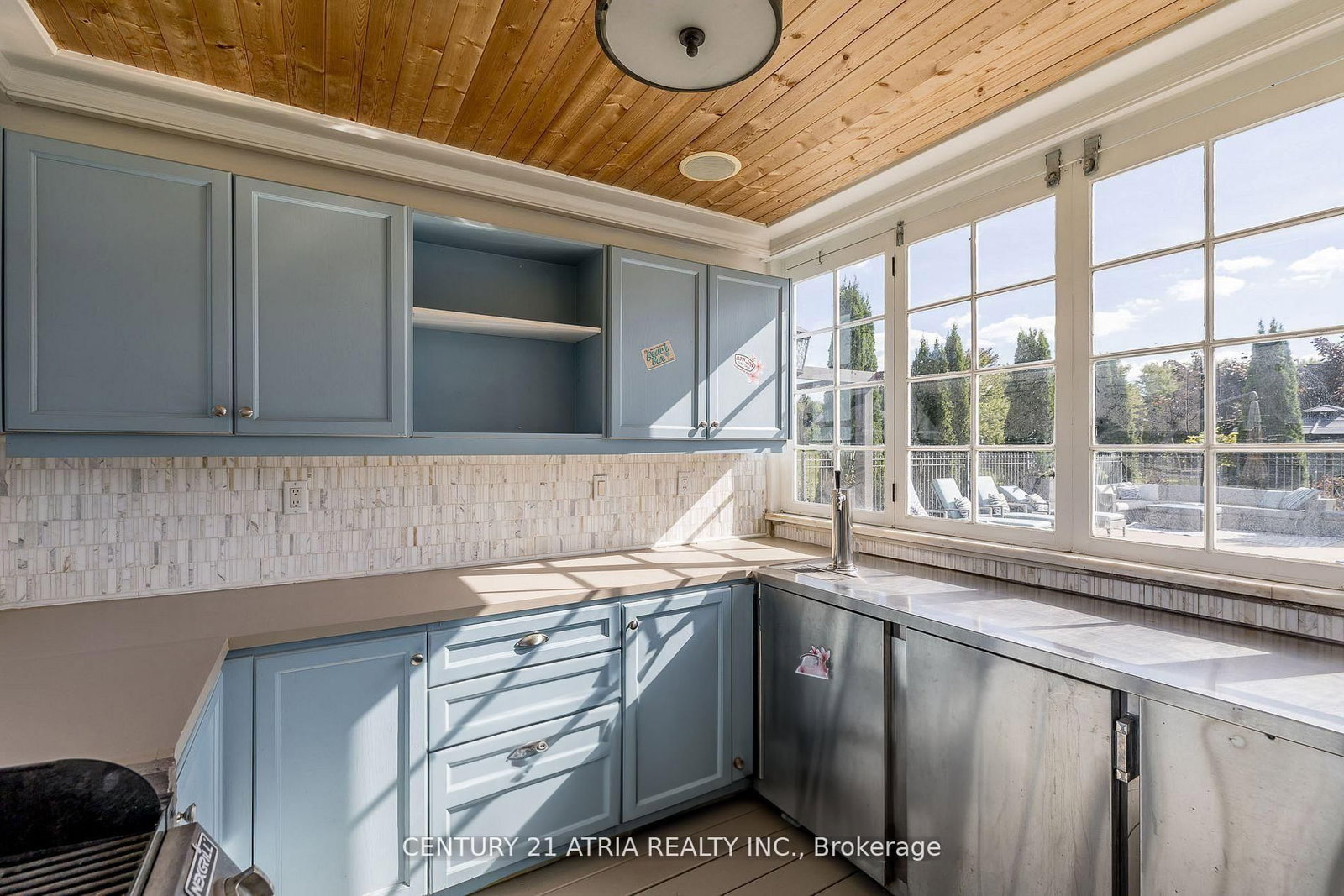 111 Lake Woods Drive • Whitchurch-Stouffville, ON photo 37
