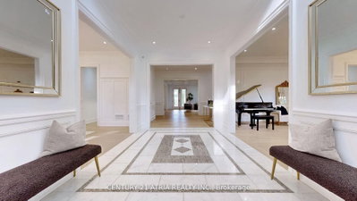 111 Lake Woods Drive • Whitchurch-Stouffville, ON photo 8