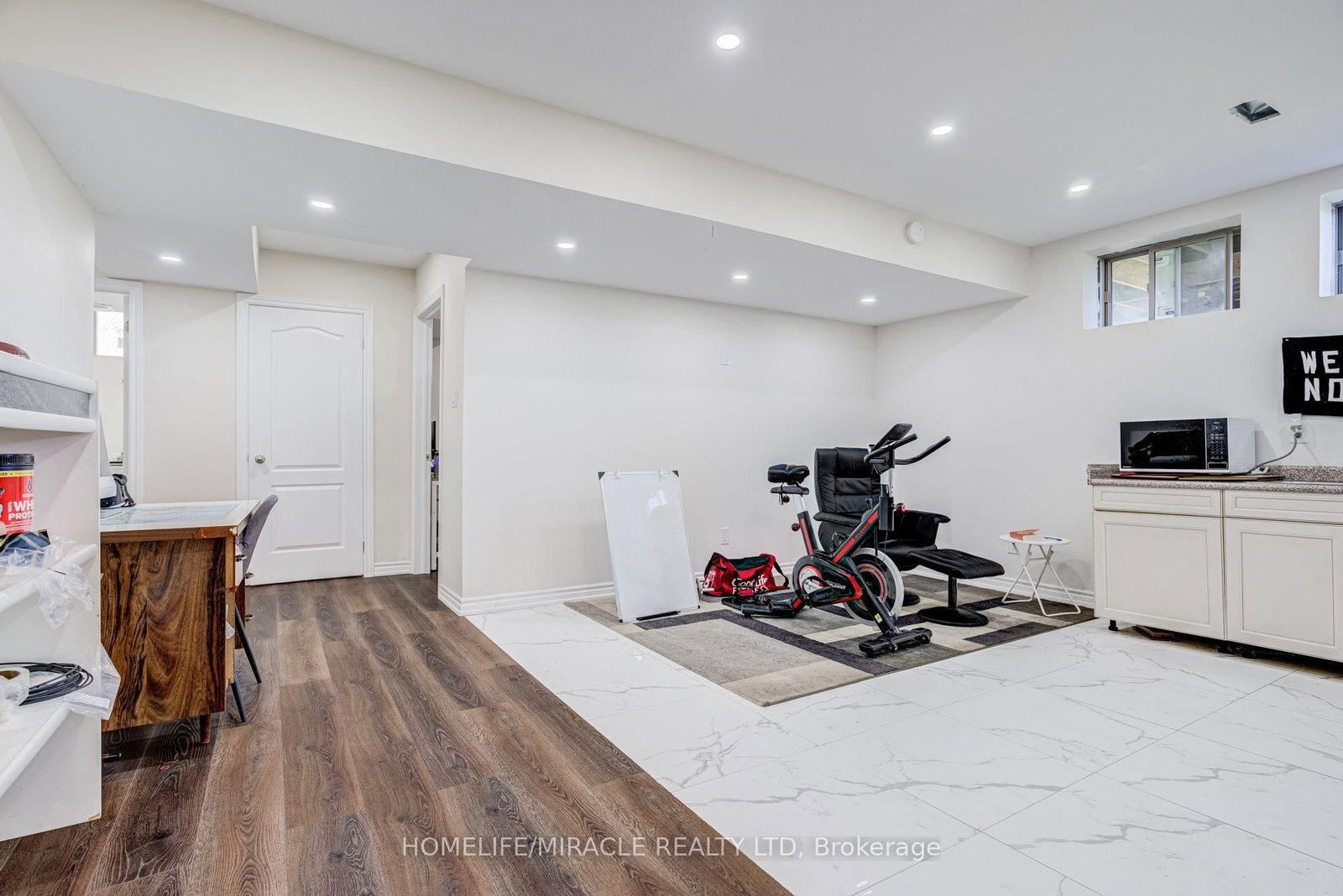25 Lorne Thomas Place • New Tecumseth, ON photo 37