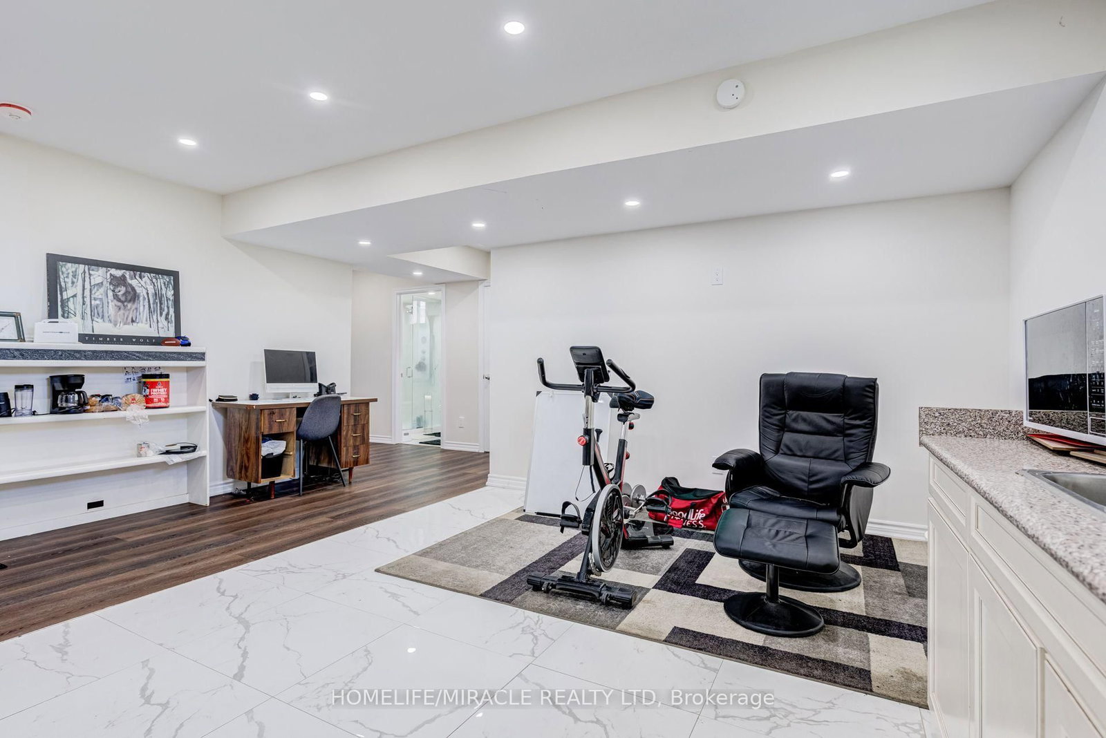 25 Lorne Thomas Place • New Tecumseth, ON photo 38