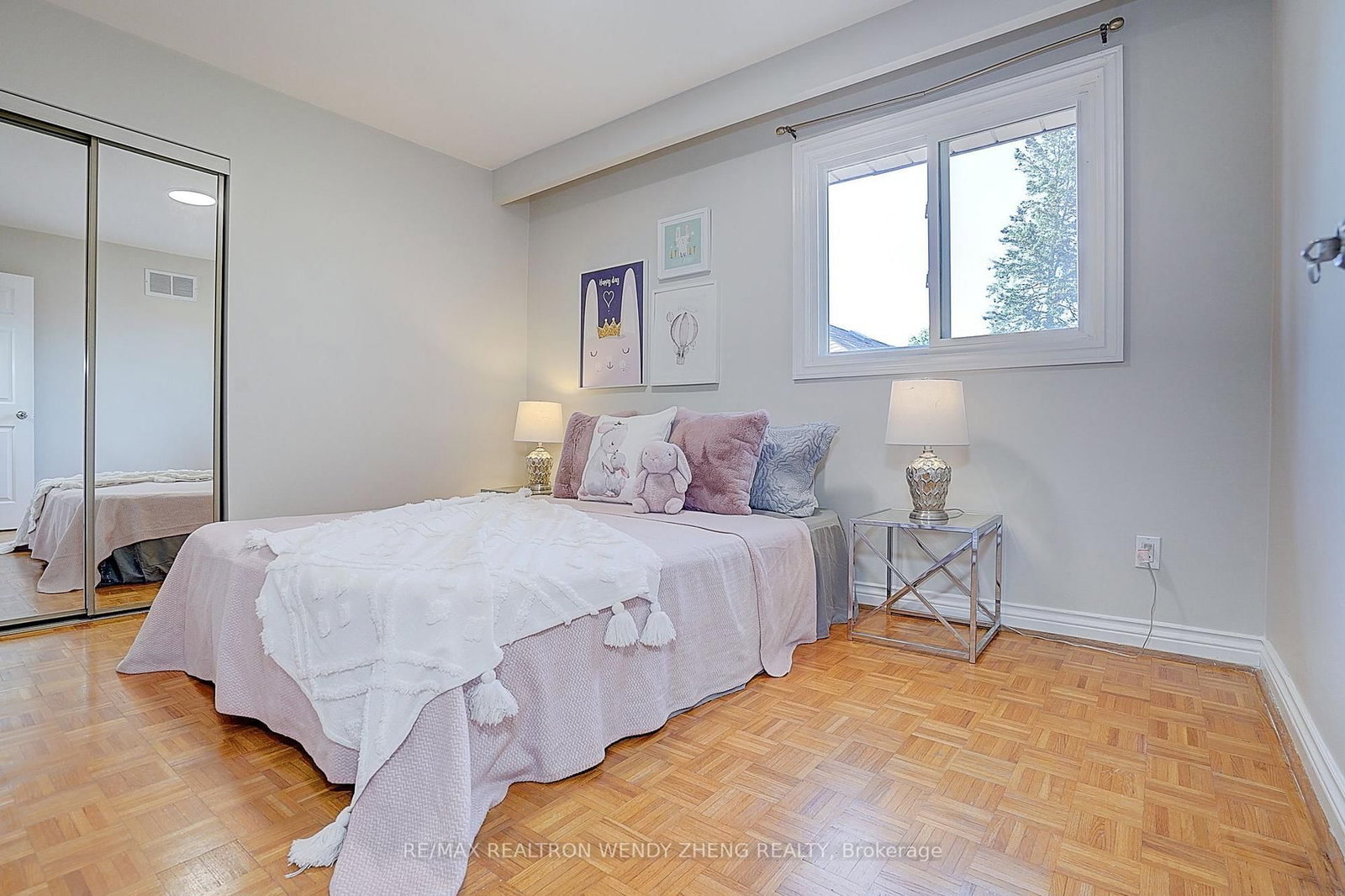 118 Henderson Avenue • Markham, ON photo 18