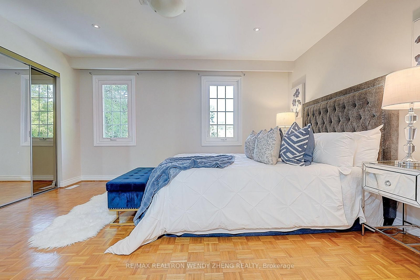 118 Henderson Avenue • Markham, ON photo 25