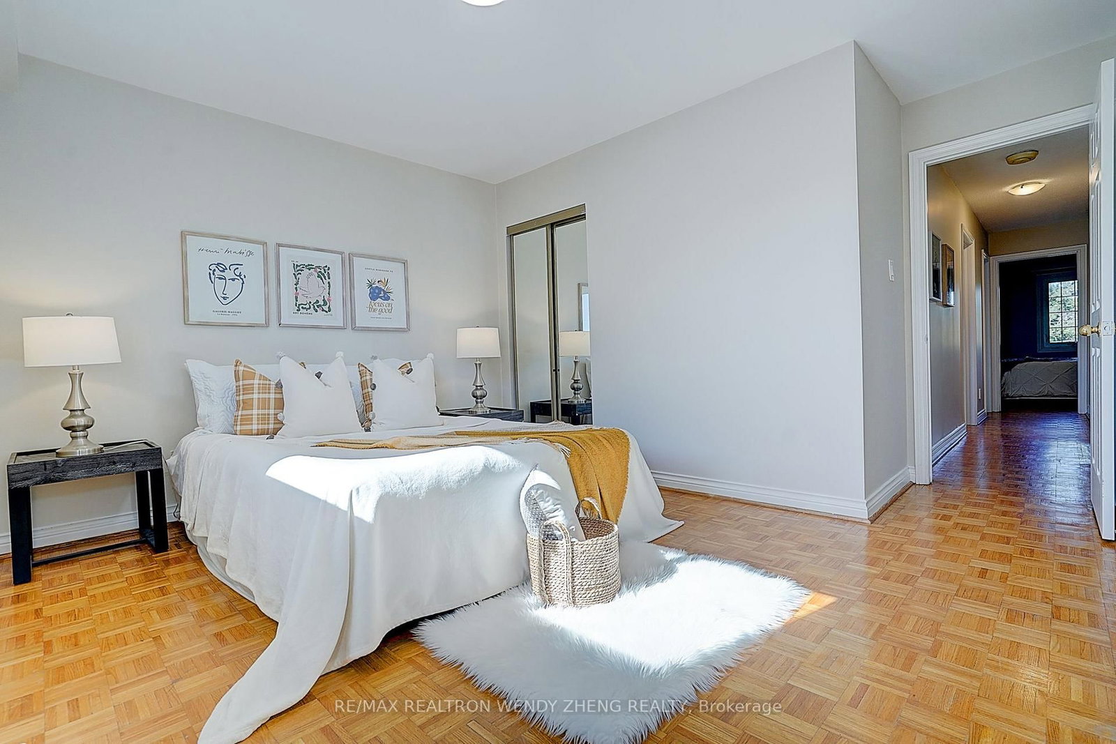 118 Henderson Avenue • Markham, ON photo 27