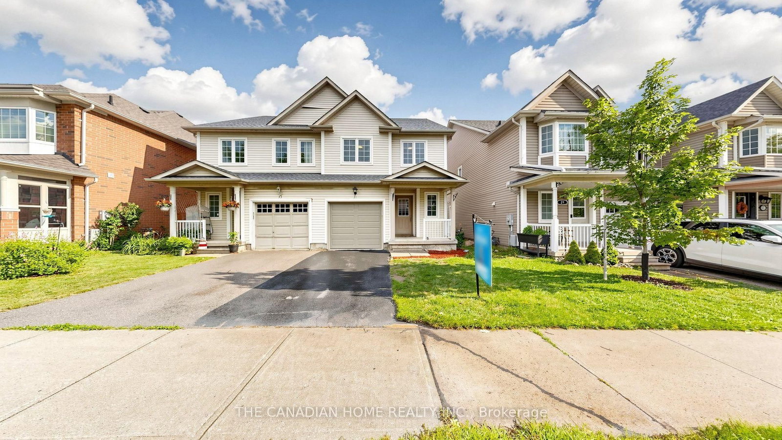 31 Laurendale Avenue • Georgina, ON photo 1