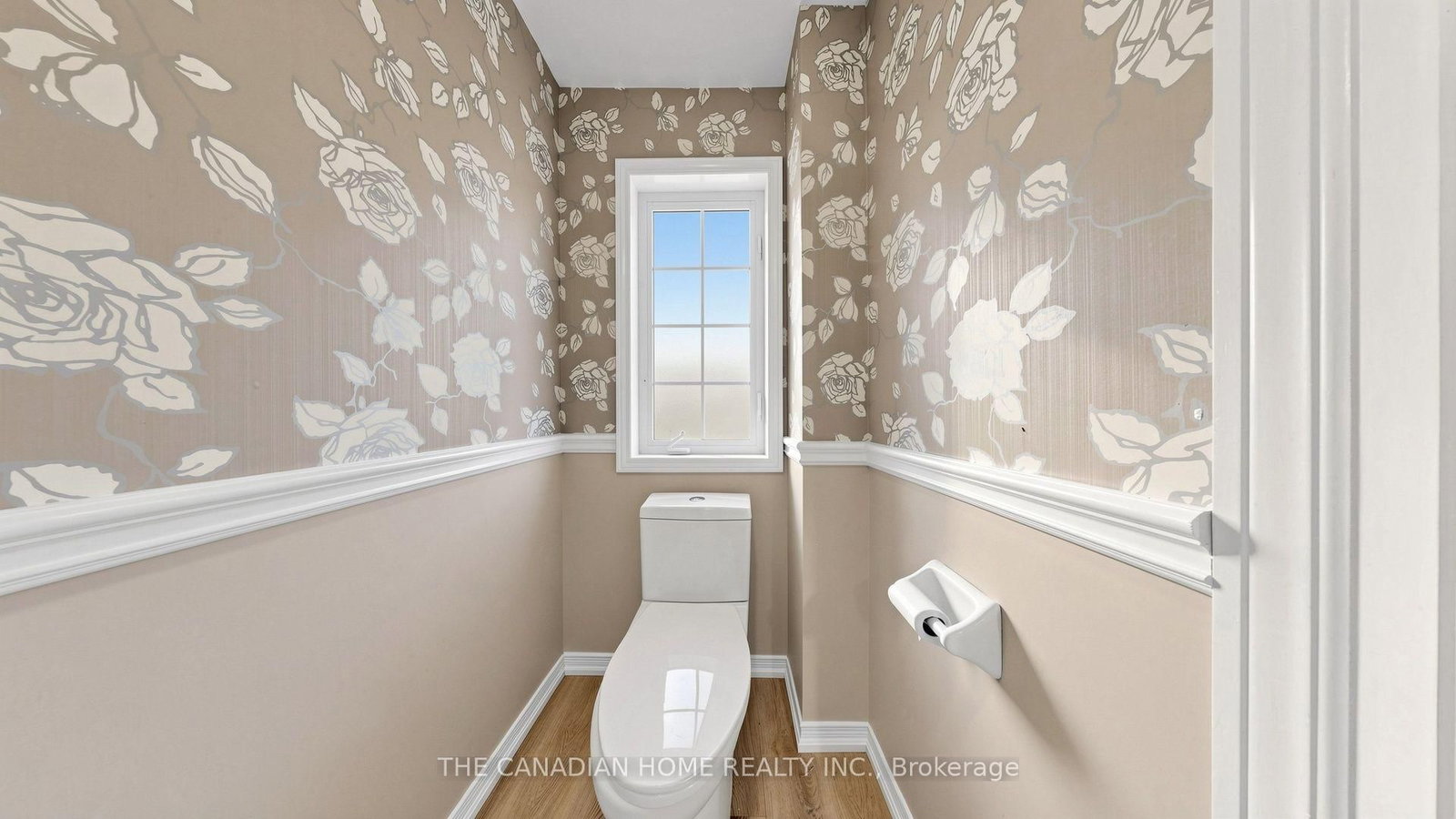31 Laurendale Avenue • Georgina, ON photo 22