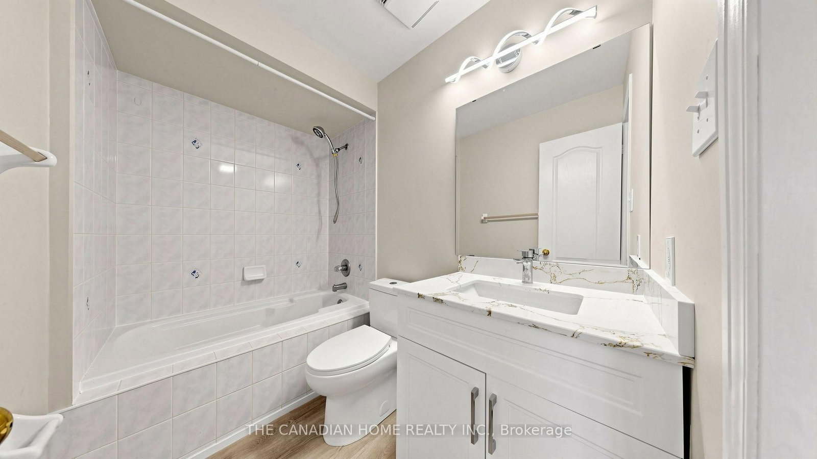 31 Laurendale Avenue • Georgina, ON photo 36