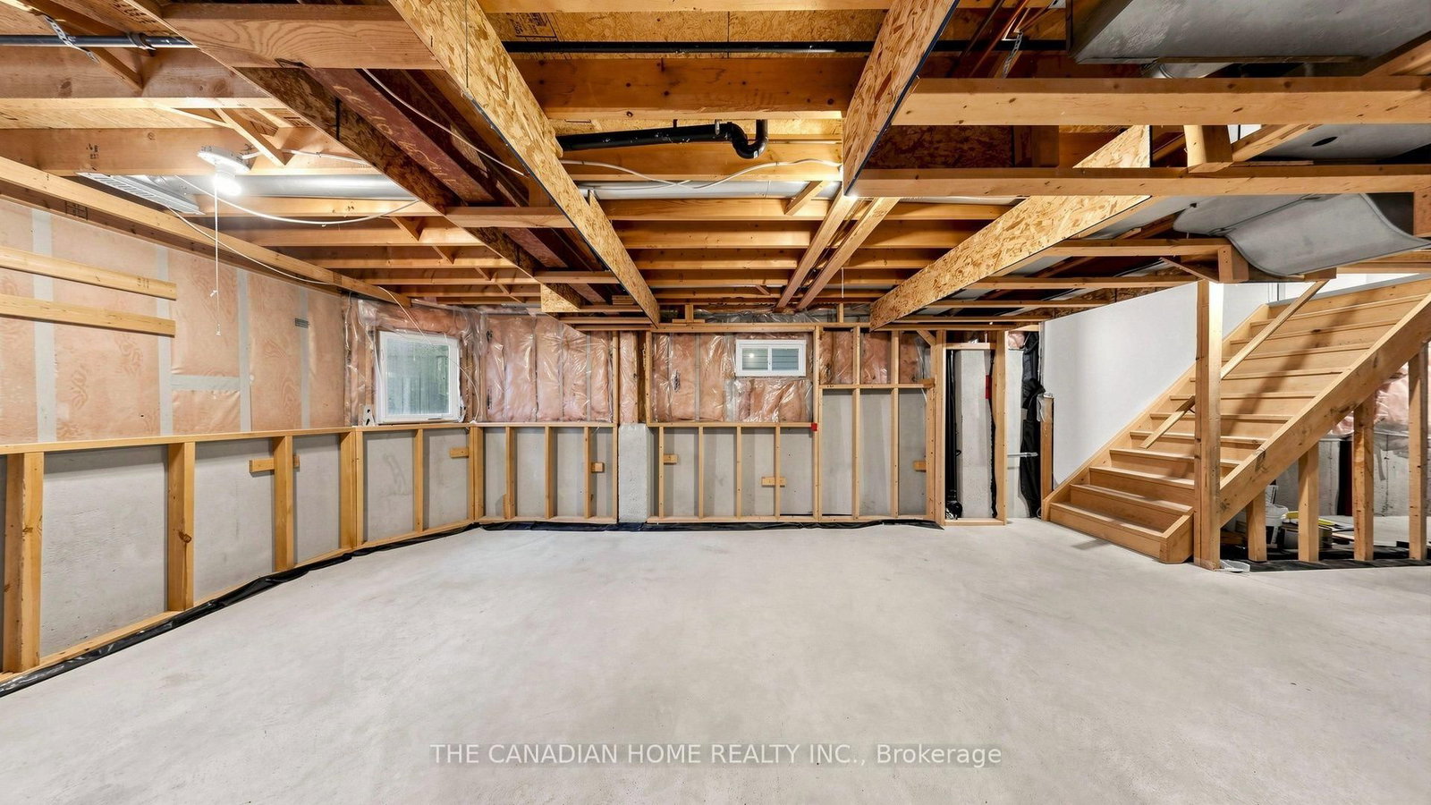 31 Laurendale Avenue • Georgina, ON photo 43