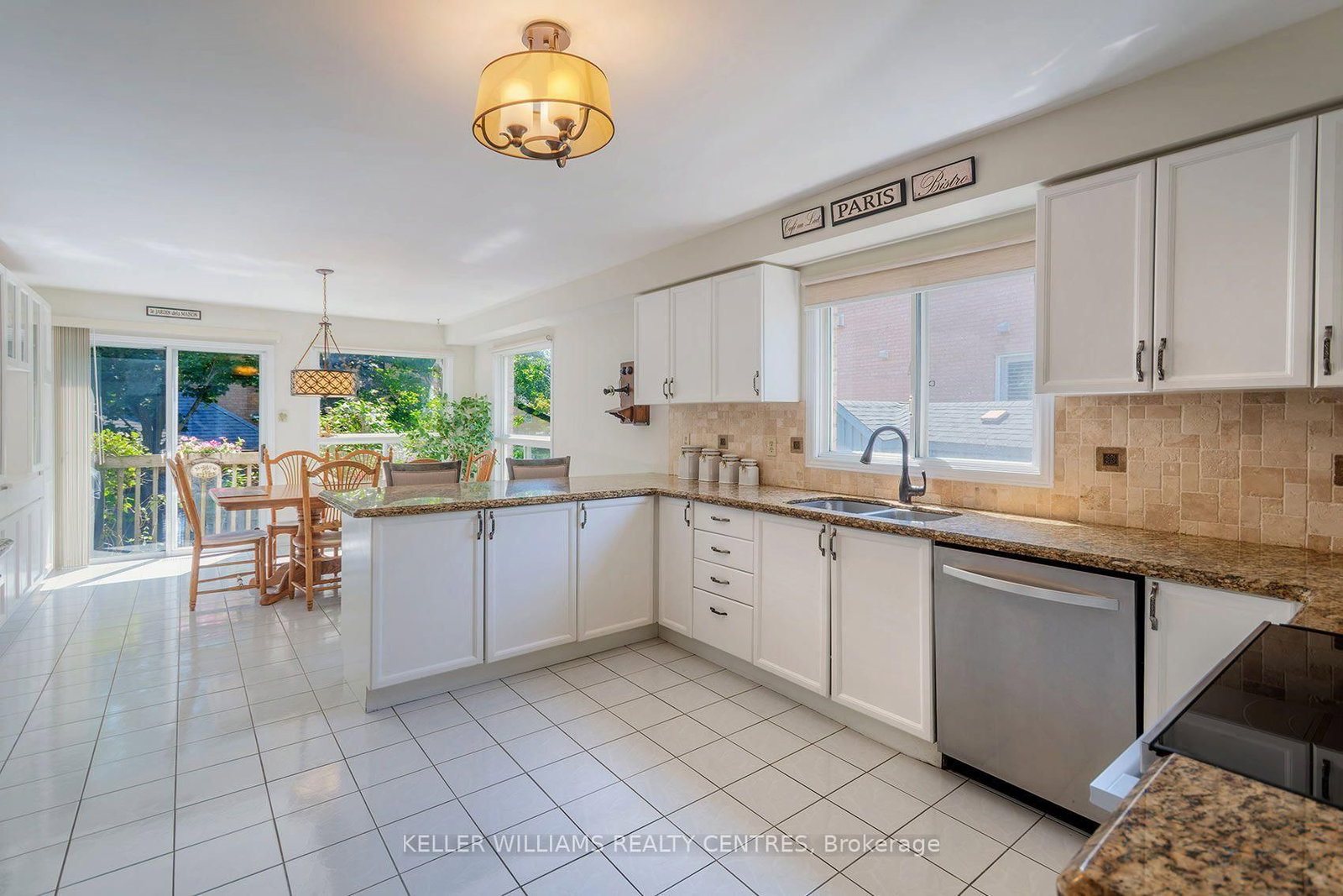 376 Keith Avenue • Newmarket, ON photo 13