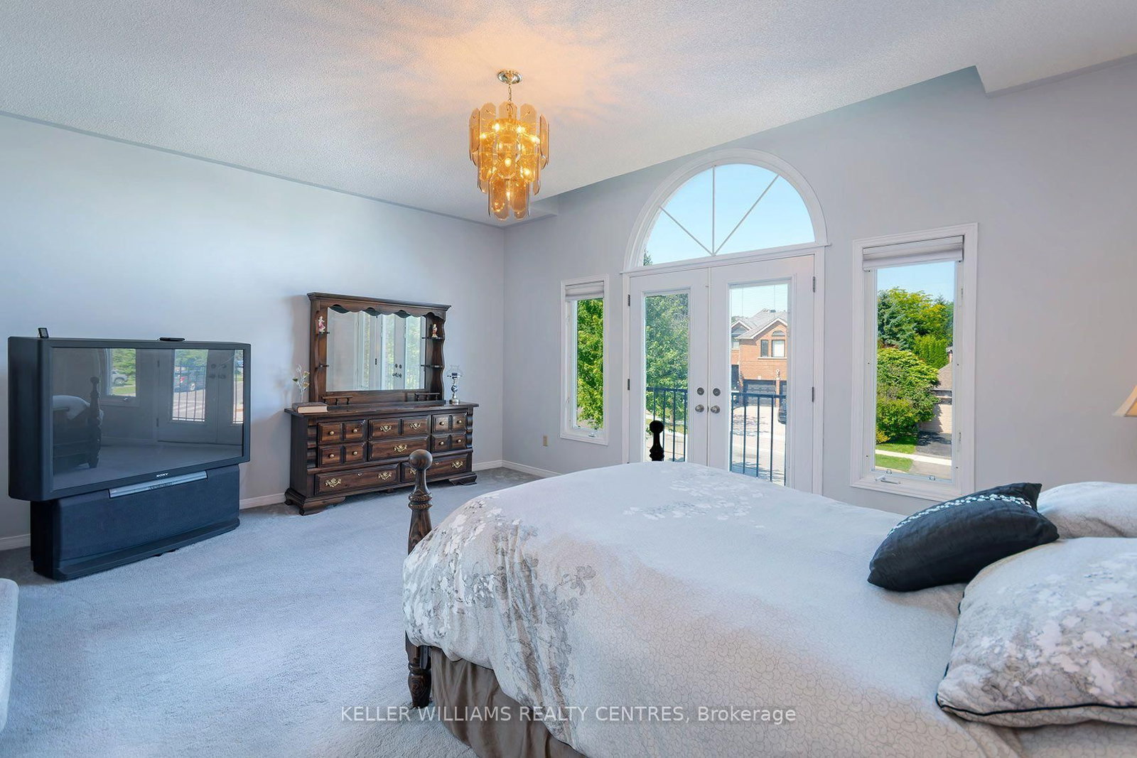 376 Keith Avenue • Newmarket, ON photo 23
