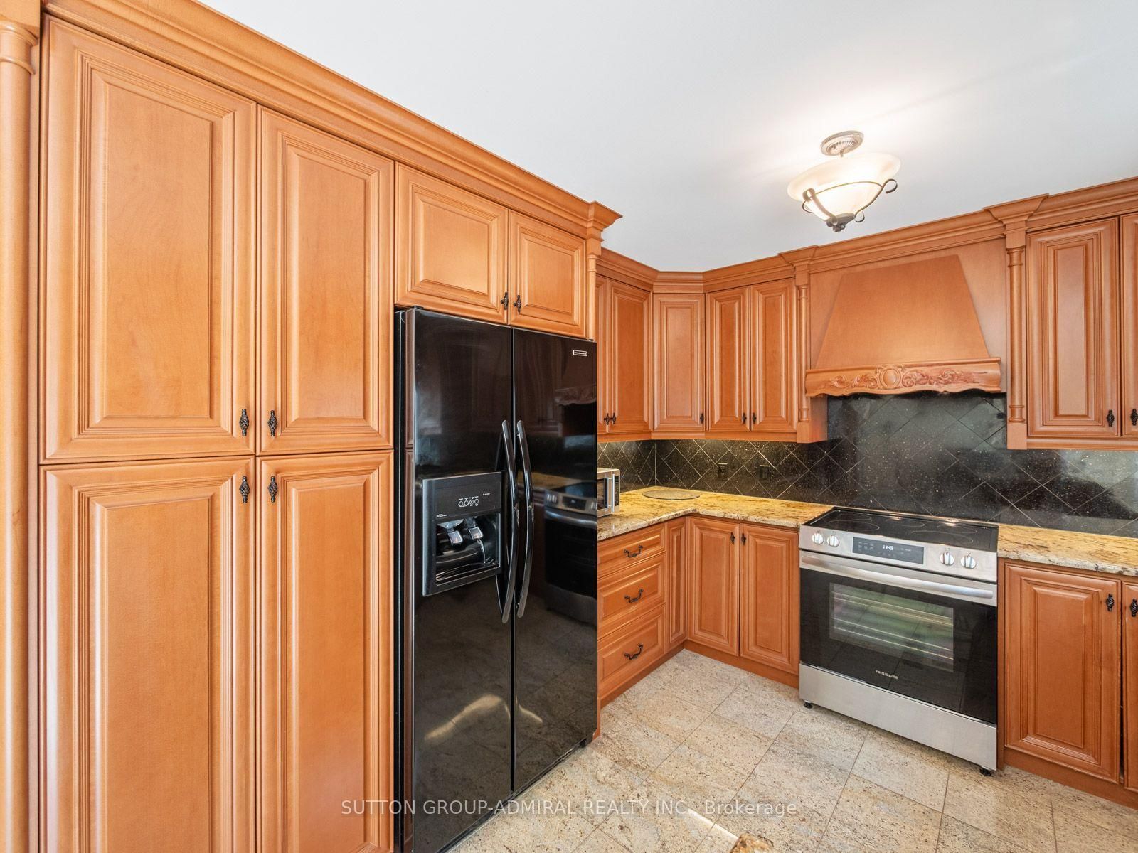 91 Robinwood Trail • Vaughan, ON photo 20