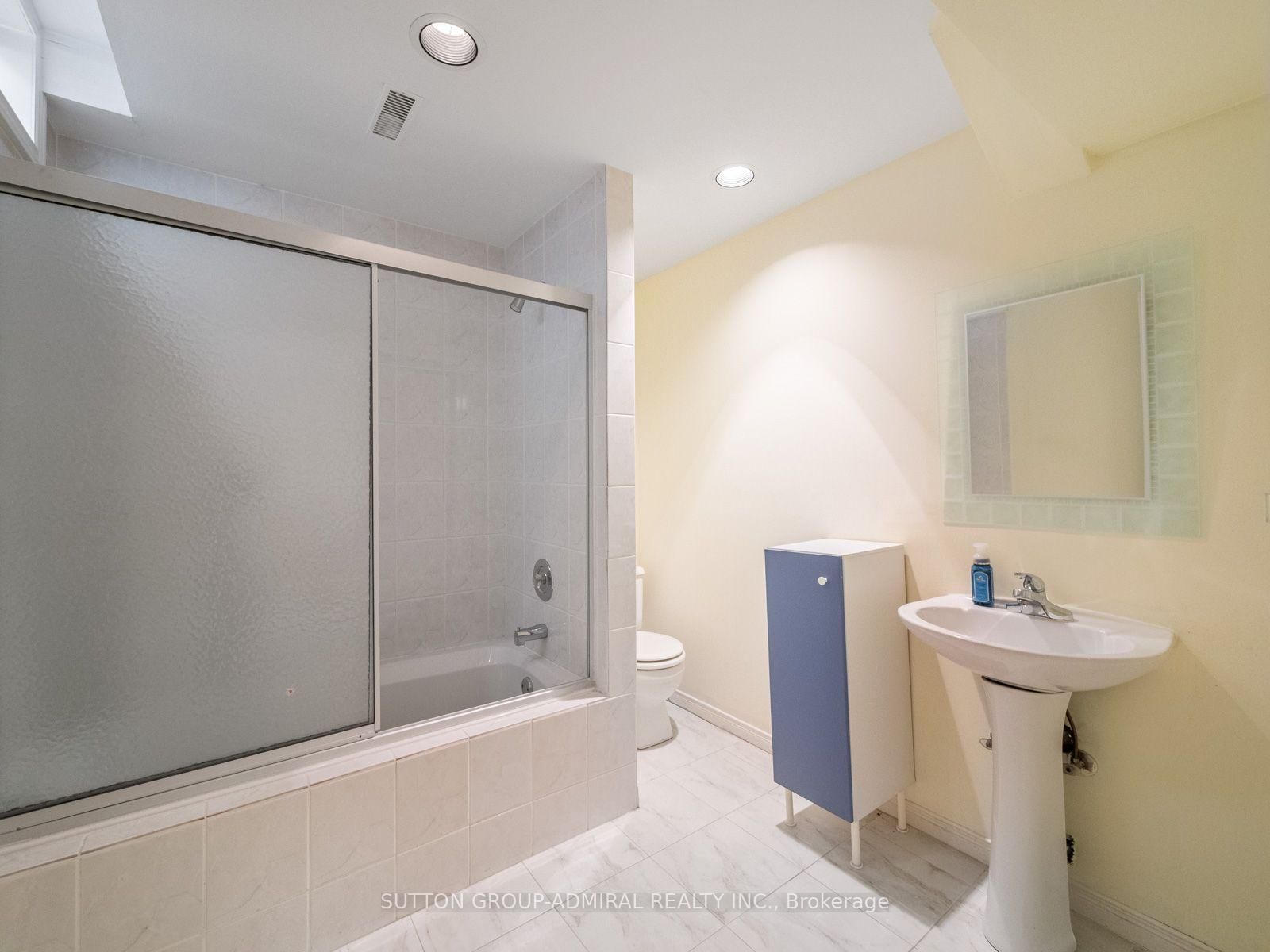 91 Robinwood Trail • Vaughan, ON photo 39