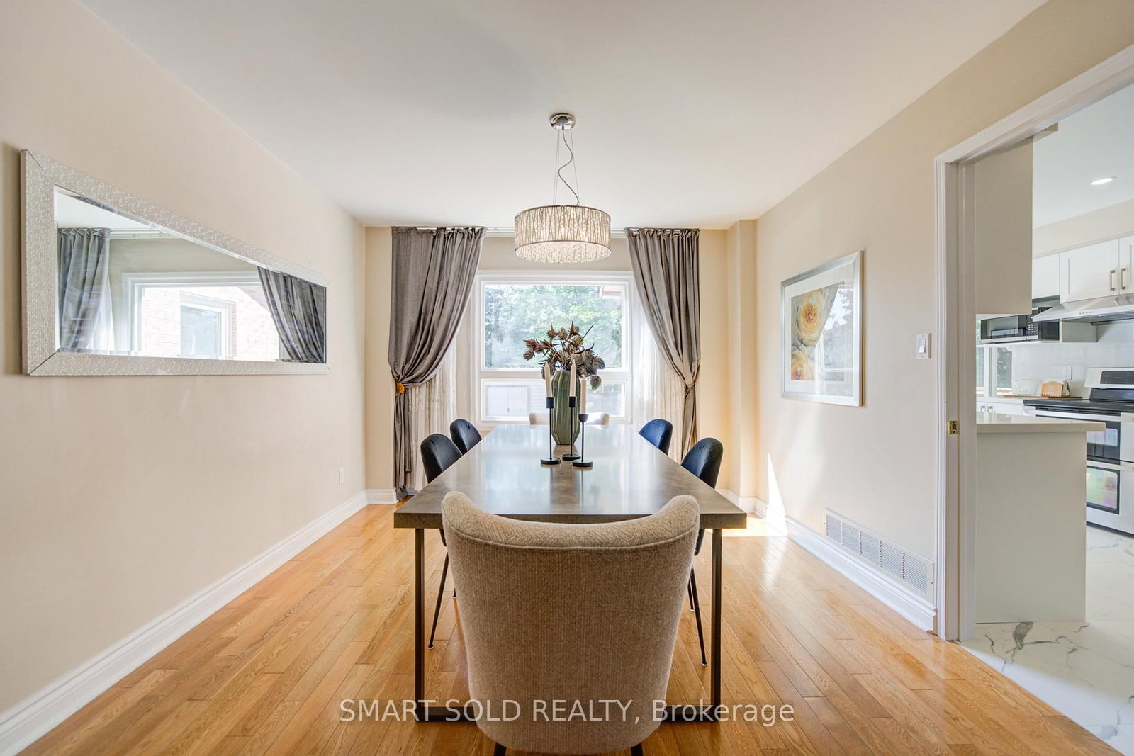 84 O'connor Crescent • Richmond Hill, ON photo 9