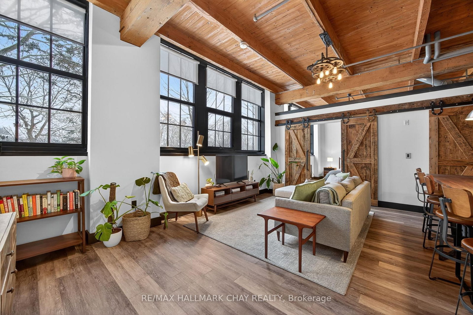 543 Timothy Street • #106 • Newmarket, ON photo 16