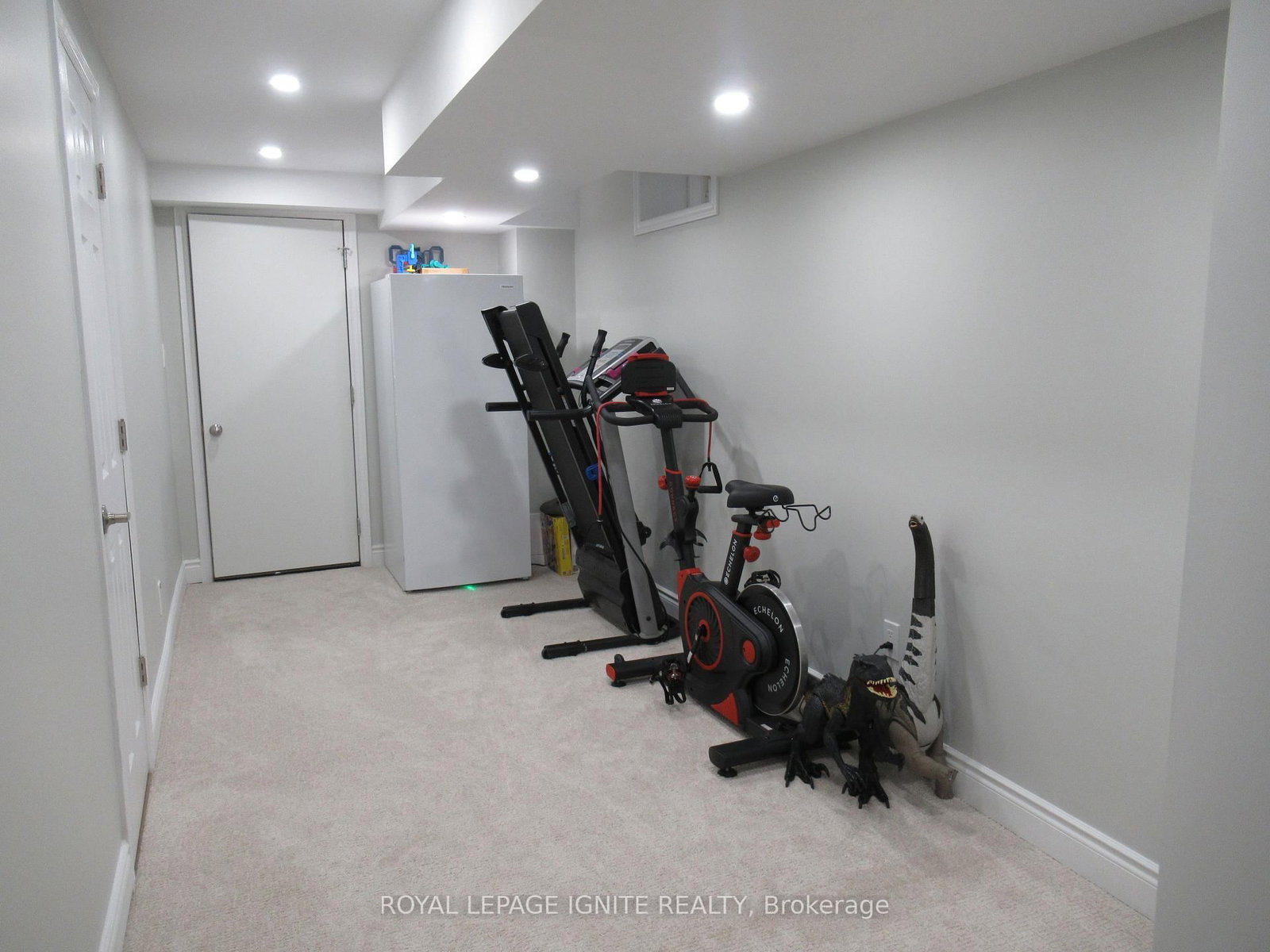 170 Gold Park Gate • Essa, ON photo 22