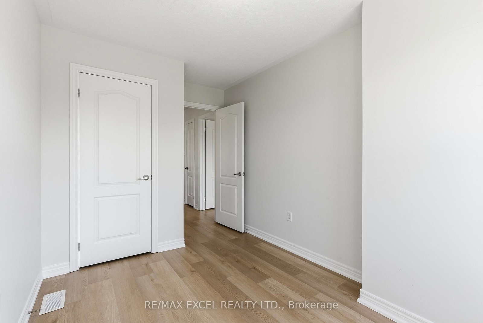 65 Northwest Passage • Whitchurch-Stouffville, ON photo 23