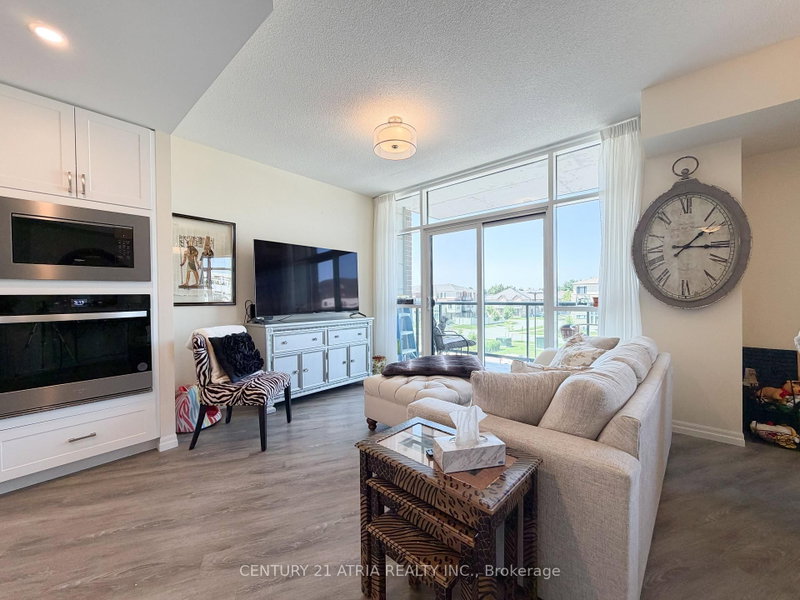 317 - 460 William Graham Drive