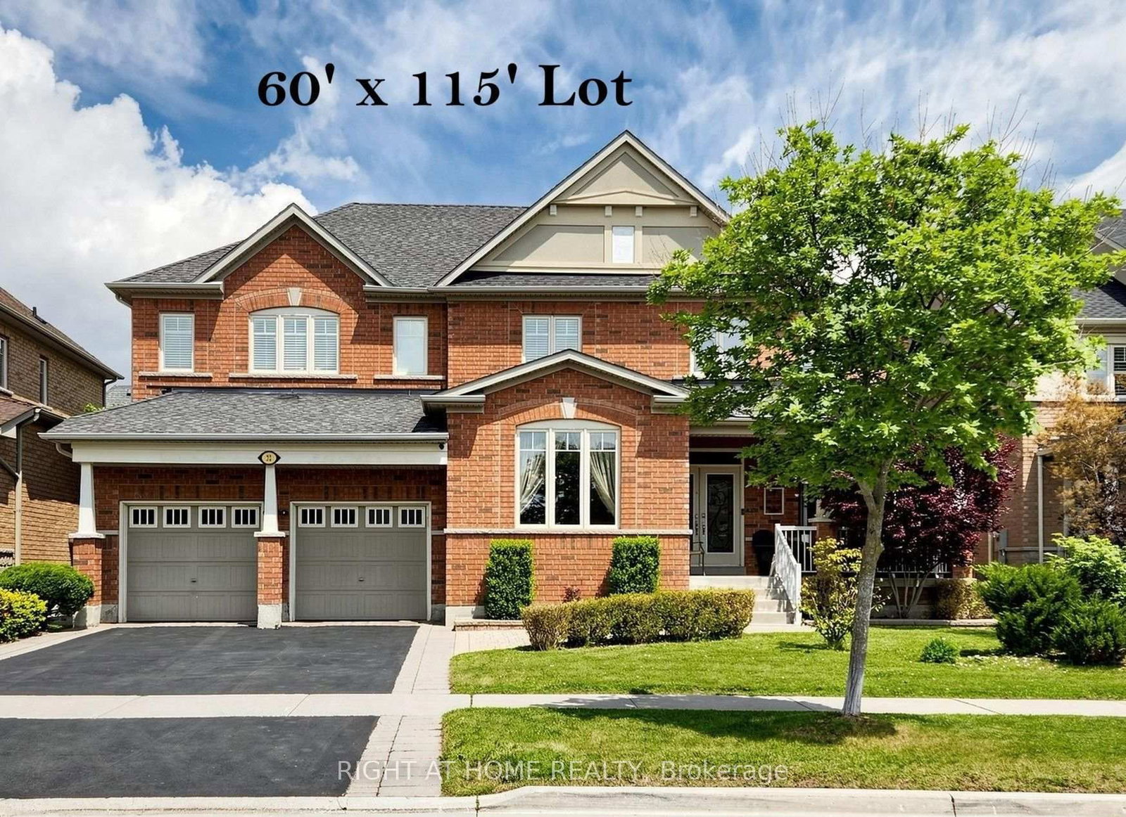 32 Lake Forest Drive • Richmond Hill, ON photo 4