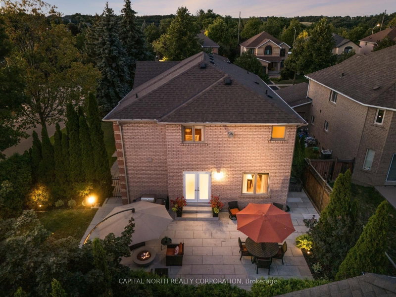 40 Claremont Lane