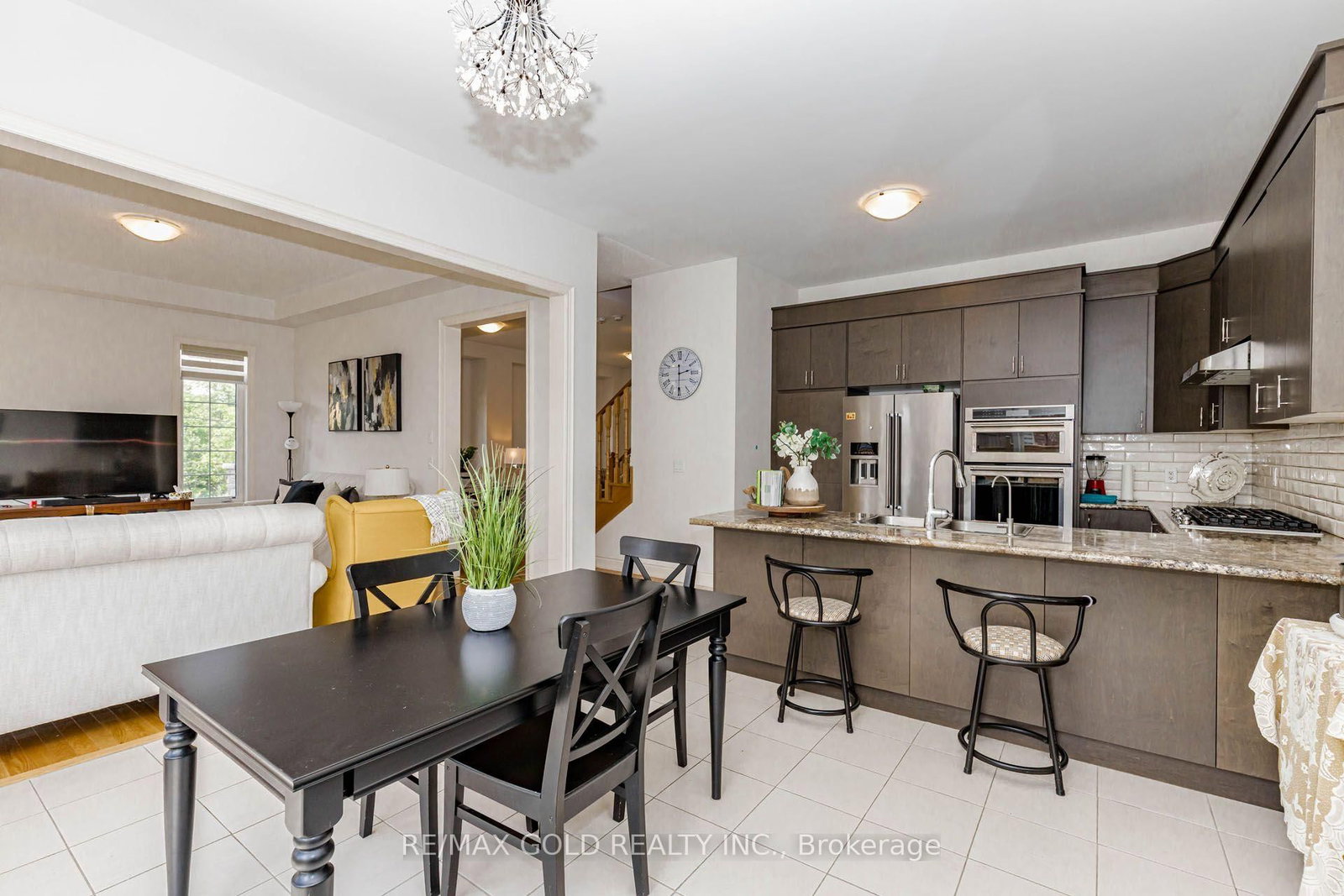 53 Betty May Crescent • East Gwillimbury, ON photo 18