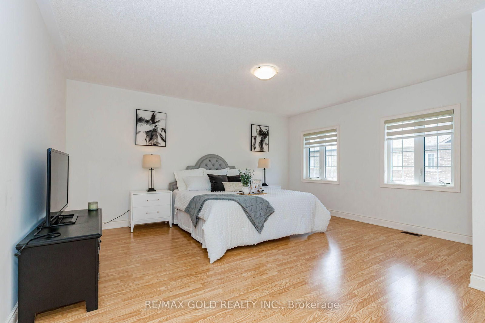 53 Betty May Crescent • East Gwillimbury, ON photo 27