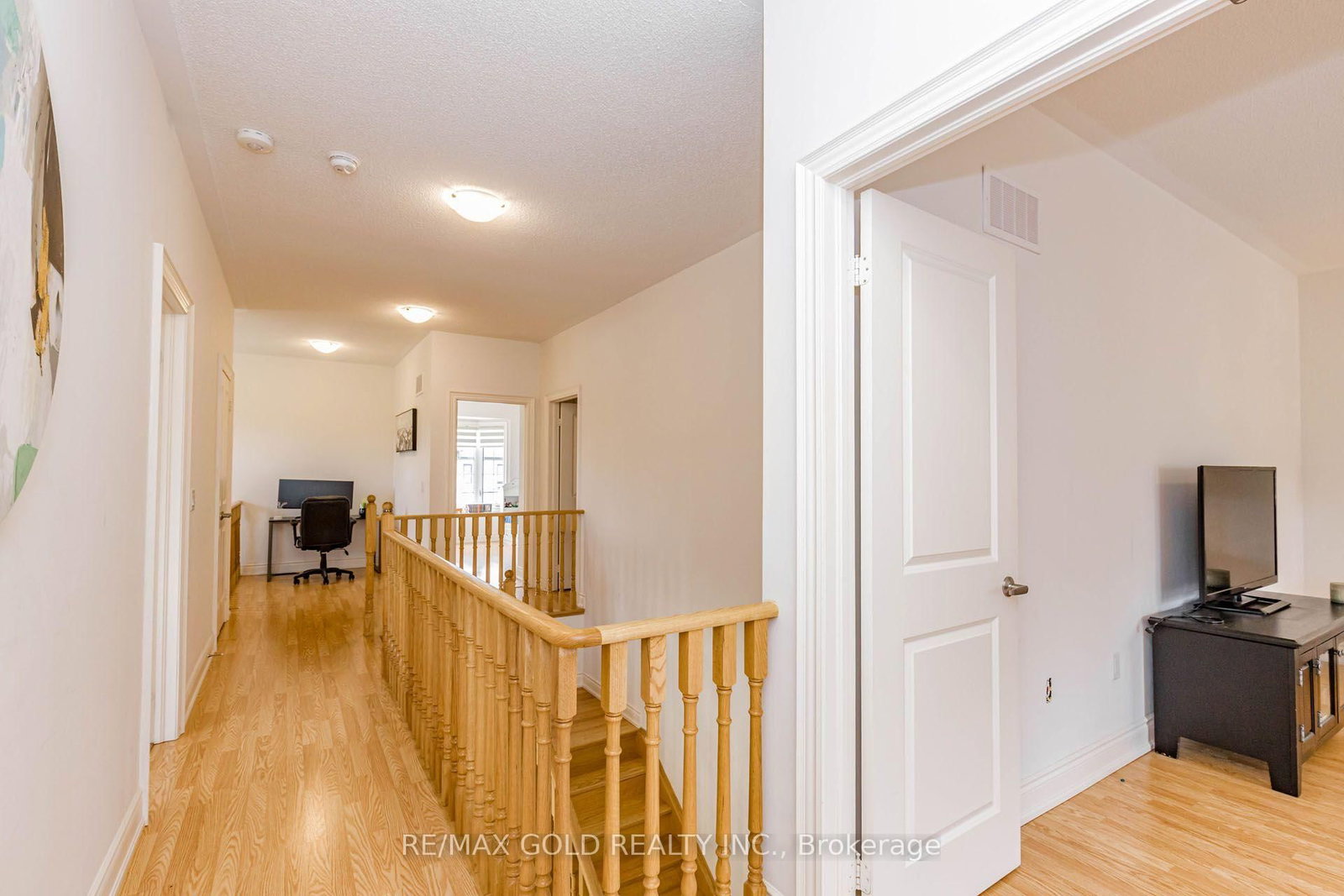53 Betty May Crescent • East Gwillimbury, ON photo 34