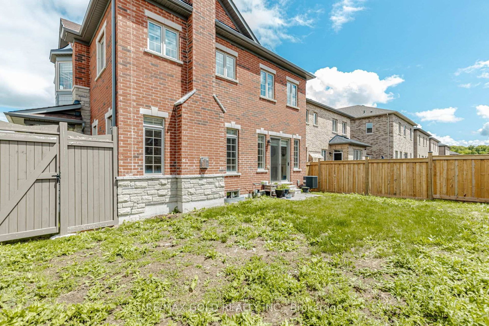 53 Betty May Crescent • East Gwillimbury, ON photo 47