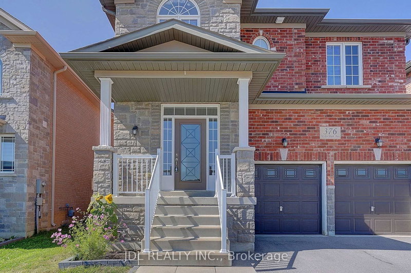 376 Miller Park Avenue