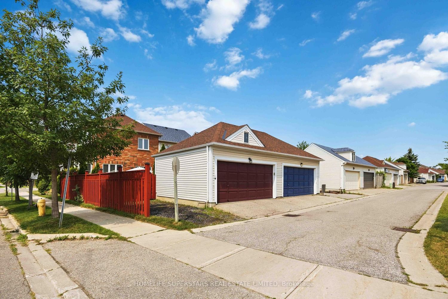 76 Riverlands Avenue • Markham, ON photo 36