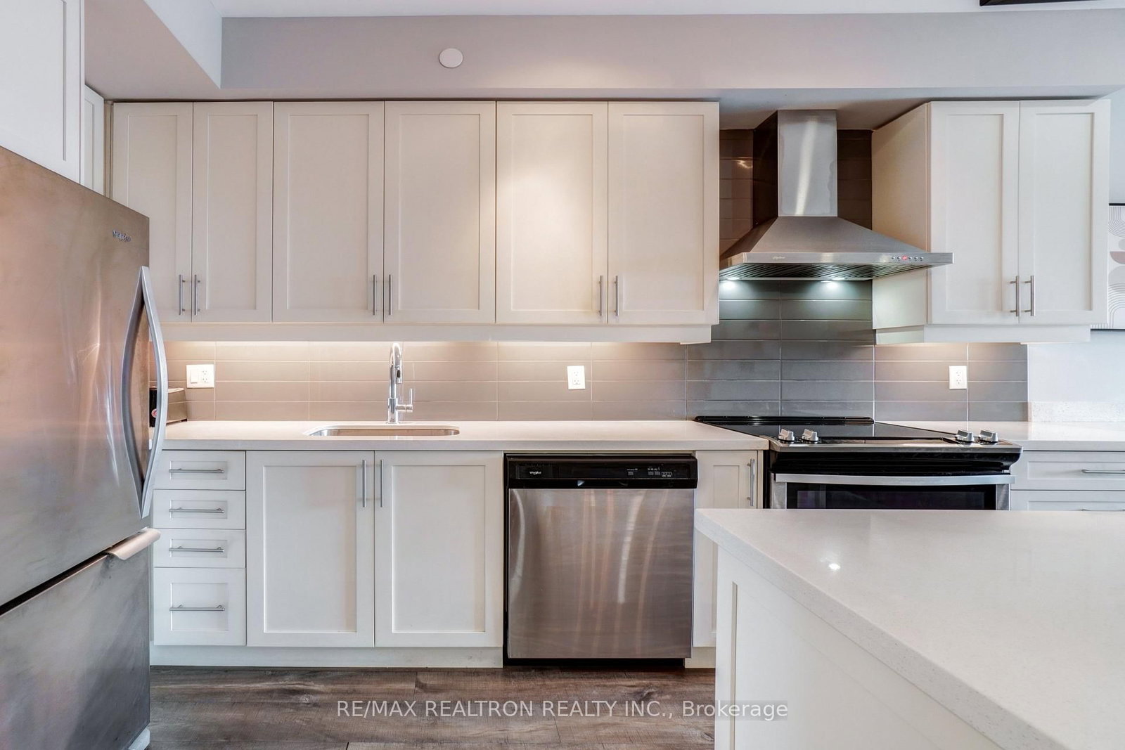 555 William Graham Drive • #331 • Aurora, ON photo 10