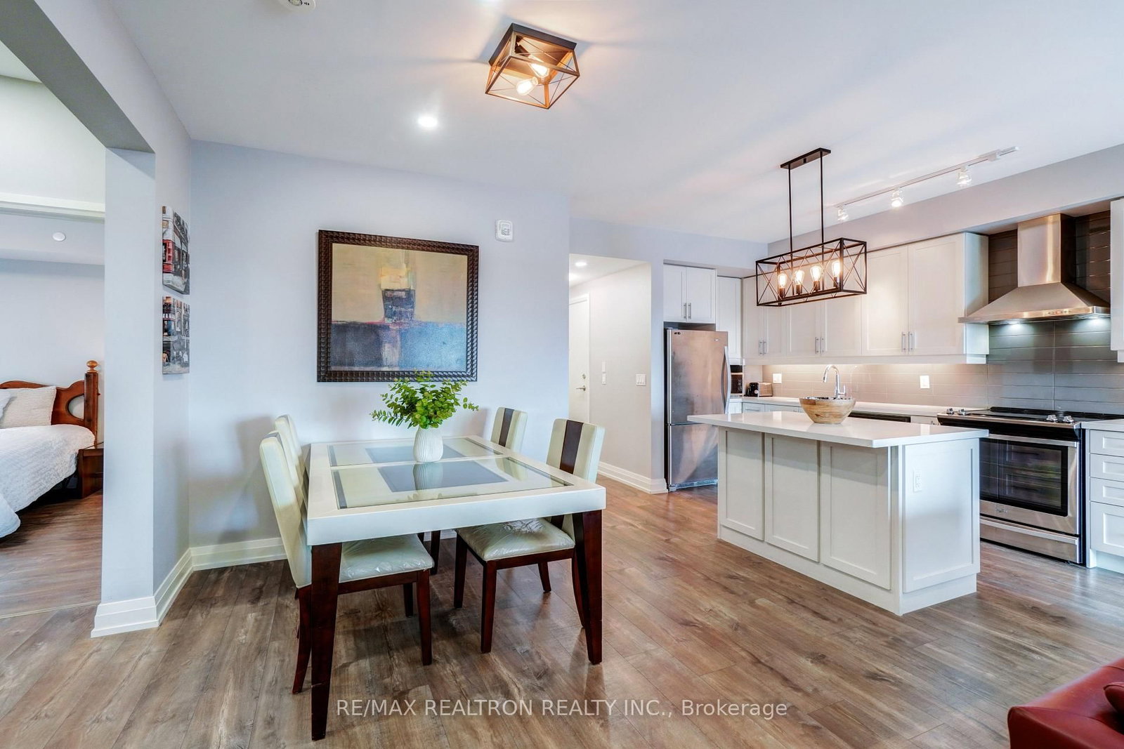 555 William Graham Drive • #331 • Aurora, ON photo 12