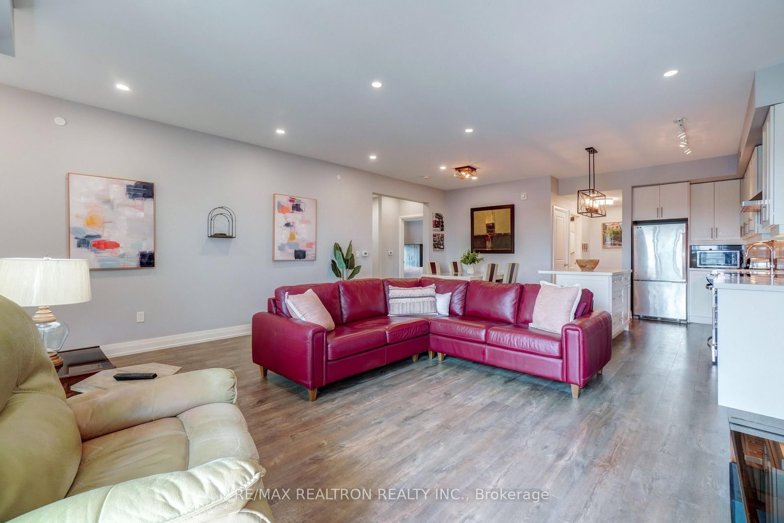 555 William Graham Drive • #331 • Aurora, ON photo 17
