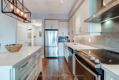 555 William Graham Drive • #331 • Aurora, ON photo 9