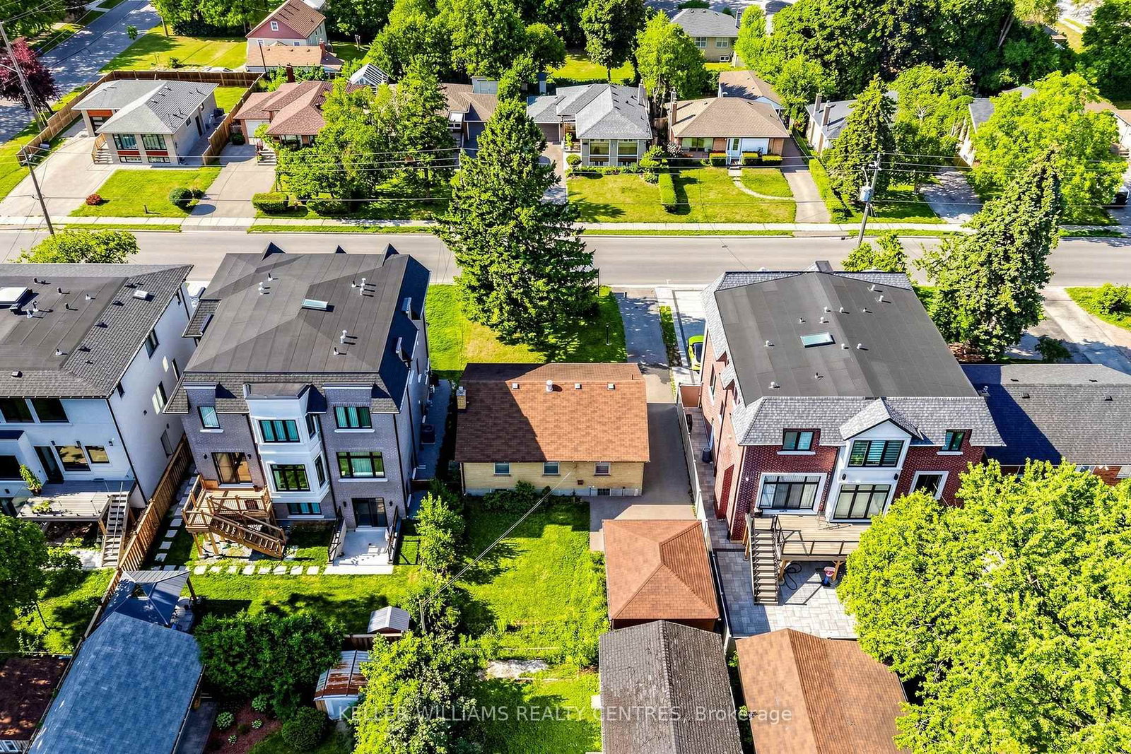 302 Palmer Avenue • Richmond Hill, ON photo 27