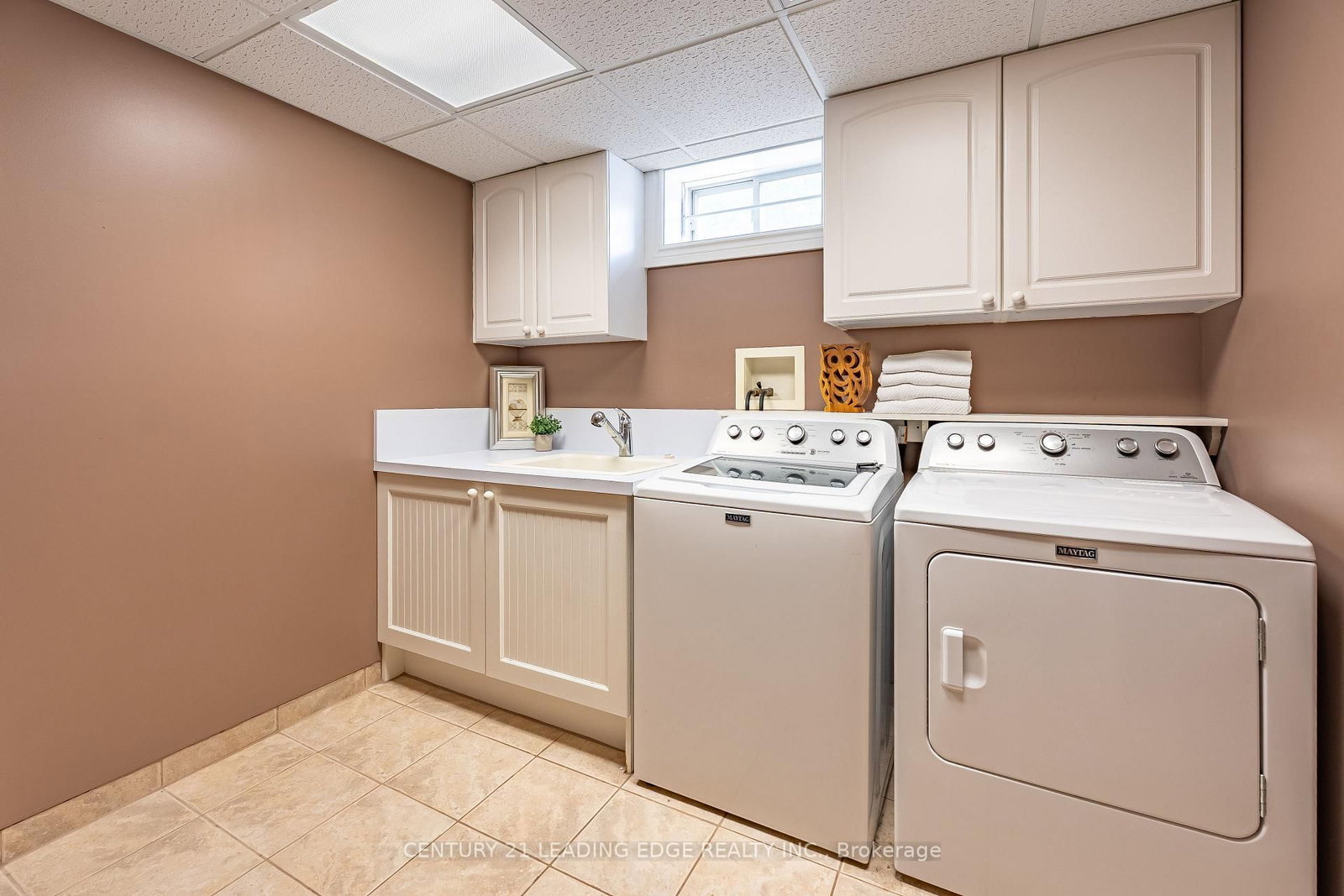 822 Surin Court • Newmarket, ON photo 26