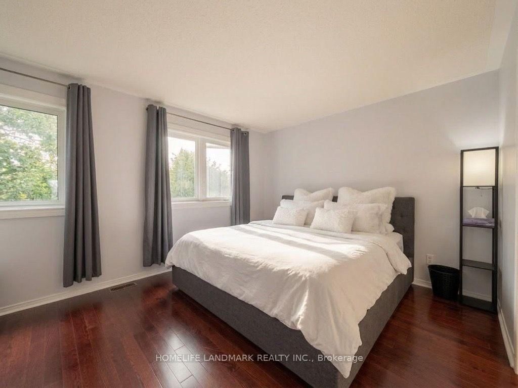 434 Heddle Crescent • Newmarket, ON photo 13